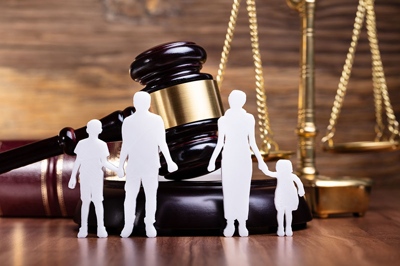choose the best family lawyer